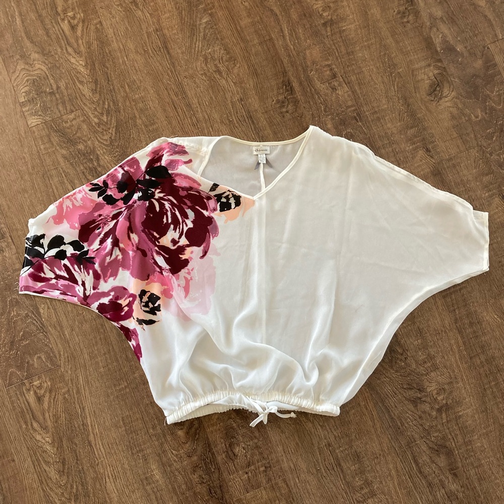 Dynamite semi sheer cold shoulder top